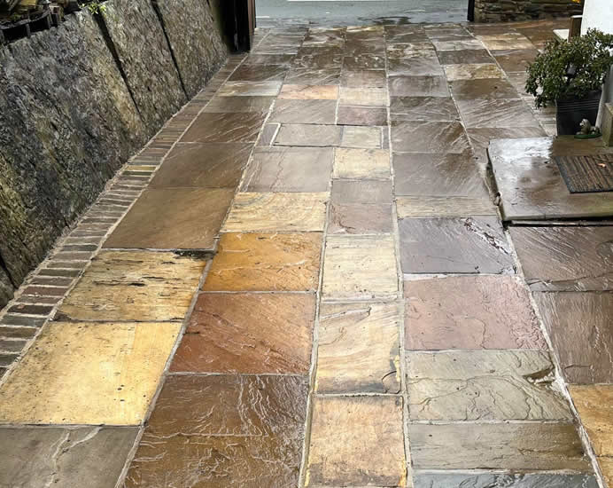 hard wearing natural stone driveway installation bolton